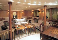 Rent 84ft Luxury Yacht in Dubai