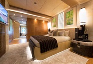 Rent Majesty 135 ft Luxury Yacht in Dubai