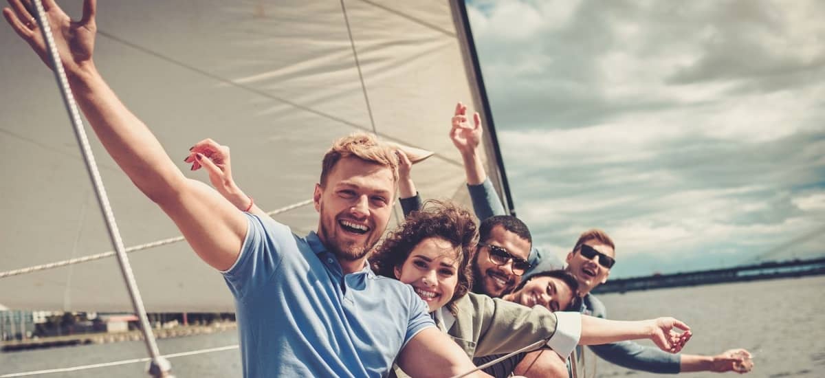 Team Building Activities on a Yacht Charter in Dubai